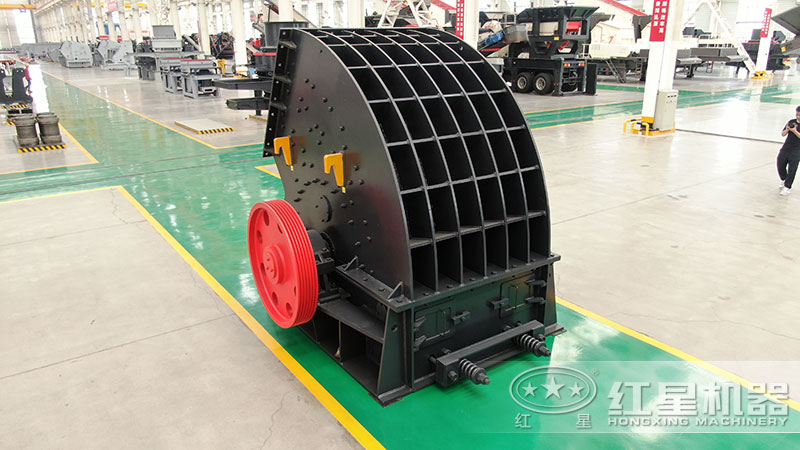 錘式破碎機(jī)，一小時(shí)60-3000噸