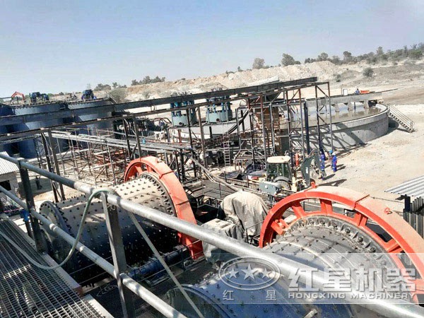 錫礦石選礦作業(yè)現(xiàn)場 錫礦石選礦作業(yè)現(xiàn)場