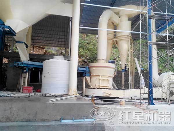 雷蒙磨機作業(yè)現(xiàn)場 雷蒙磨機作業(yè)現(xiàn)場