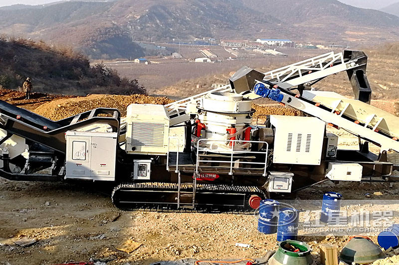 一小時50T的小型履帶破碎機(jī)