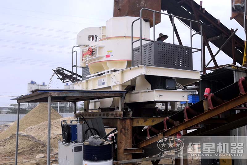 河石碎沙機設(shè)備客戶現(xiàn)場