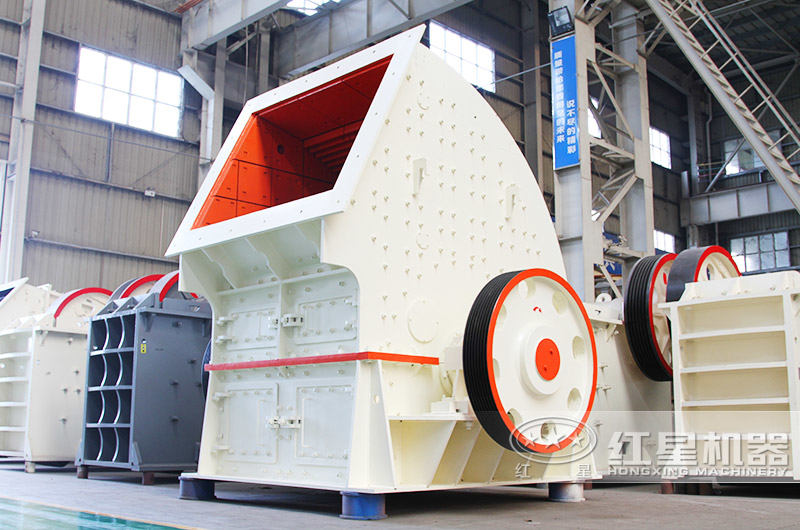 重錘式鵝卵石破碎機(jī)，一次成型經(jīng)濟(jì)實(shí)惠