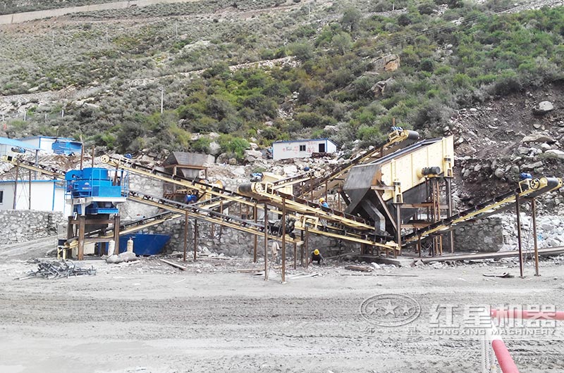 鵝卵石制沙成本多少？時(shí)產(chǎn)200噸鵝卵石碎沙機(jī)多少錢(qián)一臺(tái)？