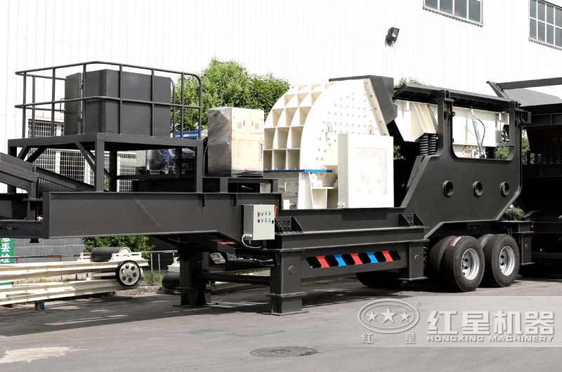 移動式pcz重錘破碎機，上圖