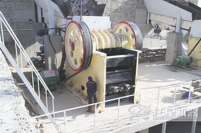 破碎生產(chǎn)線