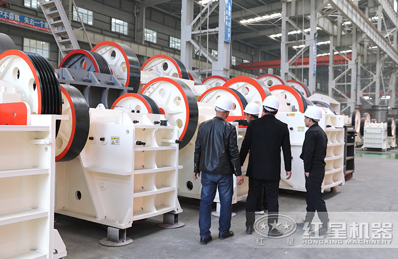 紅星機器大、中、小型鄂破用戶實地考察